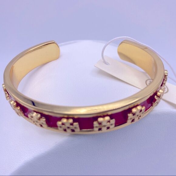 ❤️❤️❤️NWOT Tory Burch Gold Logo Red Enamel Cuff Bracelet - Picture 1 of 6